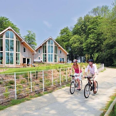 Swandown Lodges Чард Экстерьер фото