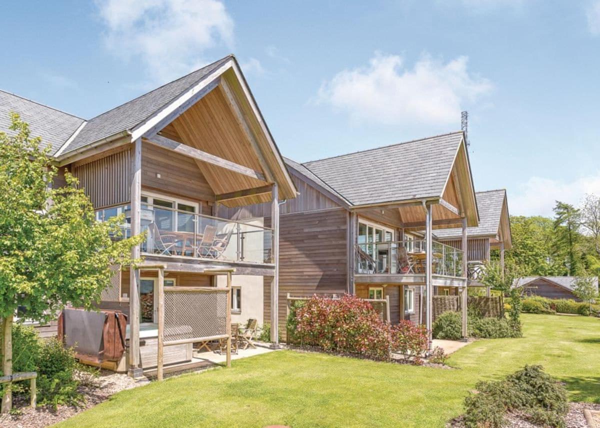 Swandown Lodges Чард Экстерьер фото