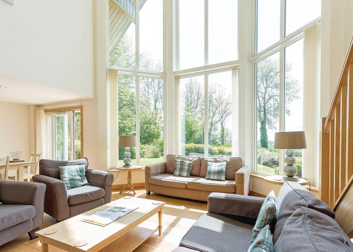 Swandown Lodges Чард Экстерьер фото