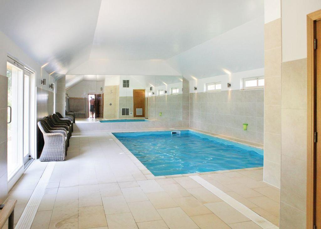 Swandown Lodges Чард Экстерьер фото